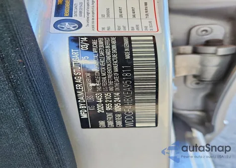 2014 Mercedes-Benz C 250 from USA, damaged, VIN WDDGF4HBXEA951811